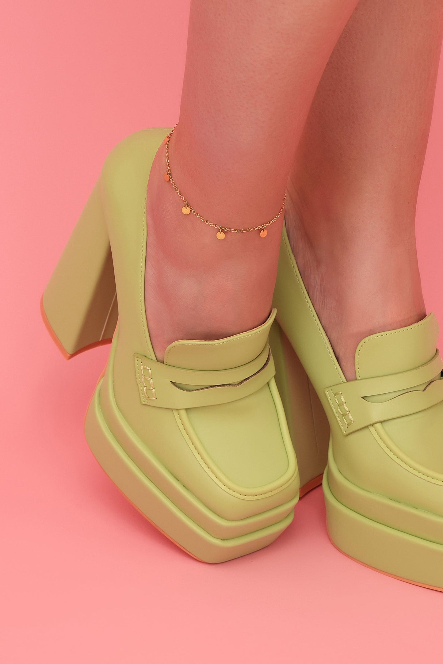 Carisma Logo Anklet