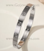 202521800  Classics Love Bracelet White Gold