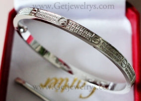 202521974 Normal Version  Small Model Love Bracelet with Pave Diamonds